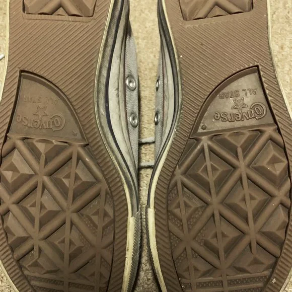 Distressed Converse Chuck Taylor Americana - Picture 6 of 10